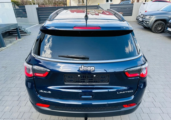 Jeep Compass cena 58500 przebieg: 119000, rok produkcji 2018 z Włoszczowa małe 742